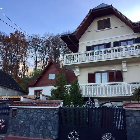 Villa Vila Zenovia *